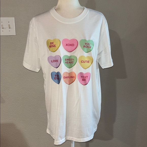 Colorful Heart Graphic T-Shirt - Picture 2 of 2